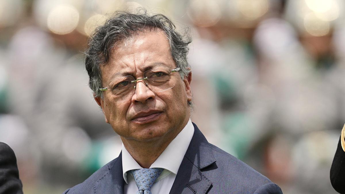 Colombia military says airstrikes kill 19 guerrillas