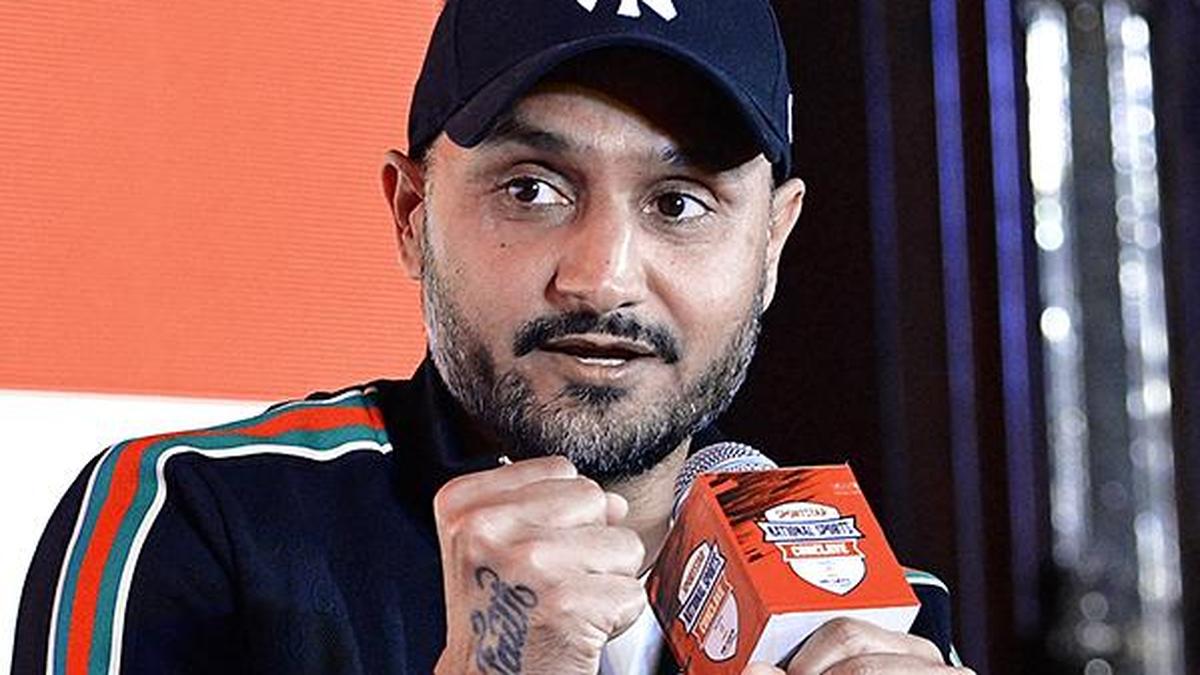 Looks like India doesn’t have an off-spinner for Test cricket: Harbhajan Singh