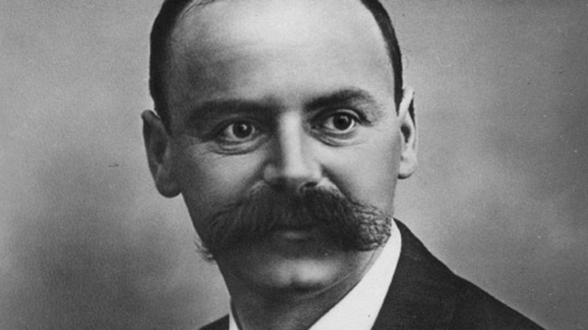 Science quiz: 110 years of general relativity