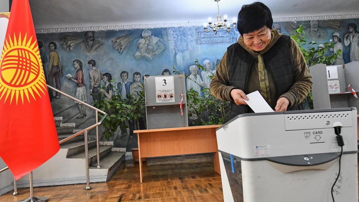 Kyrgyzstan holds snap parliamentary vote as opposition faces crackdown