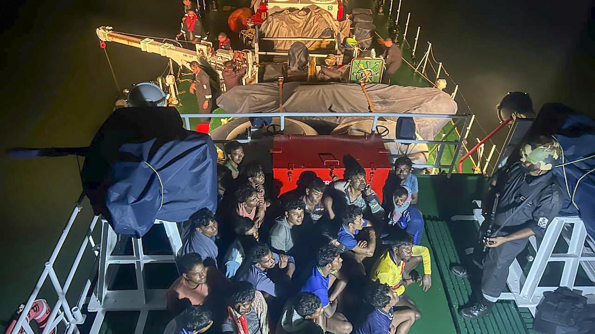 ICG apprehends Bangladeshi boat with 28 crew members for illegal fishing in Indian waters