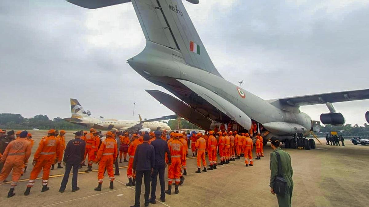 Cyclone Ditwah: India helps Sri Lanka in rescue efforts as death toll crosses 190