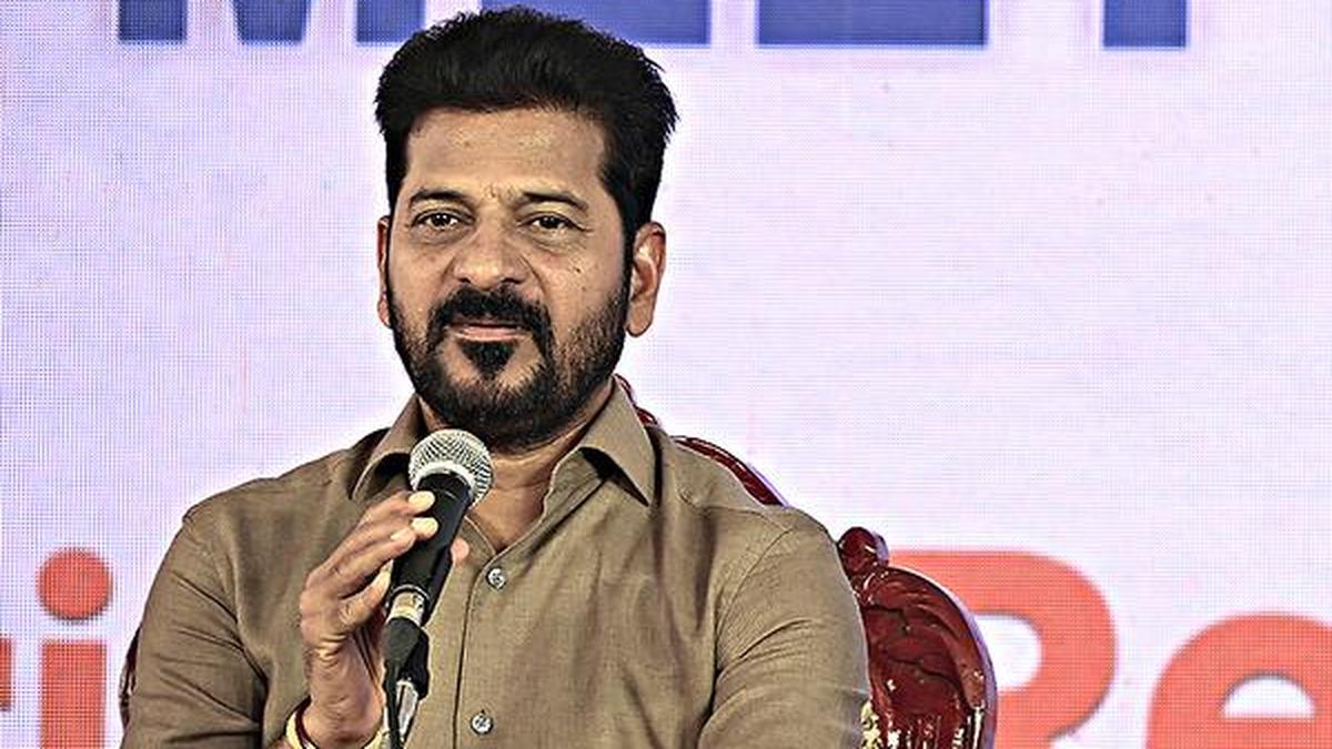 Saudi Umrah bus tragedy: Telangana CM Revanth Reddy asks CS, DGP to coordinate with Indian Embassy