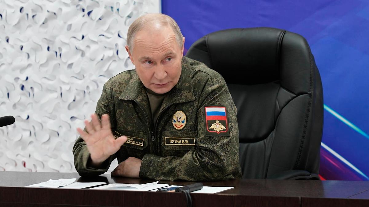 Putin says authorities must ‘strengthen’ Russian identity in Ukraine