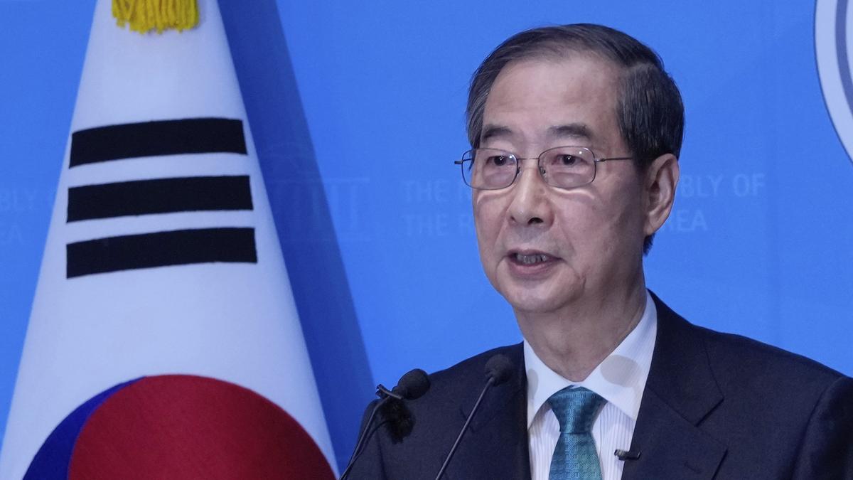 Martial law charges: South Korean special prosecutor seeks 15-year jail term for former PM Han Duck-soo