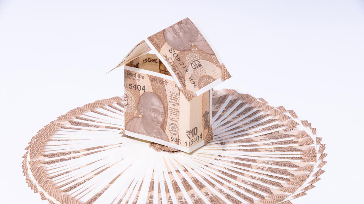 Rupee falls 15 paise to close at 89.86 against U.S. dollar