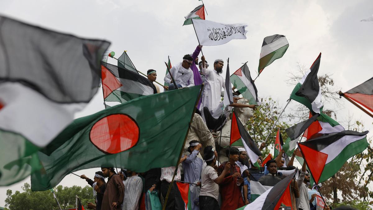 ‘Feel more scared as an Indian than as a Hindu,’ says West Bengal student in Bangladesh