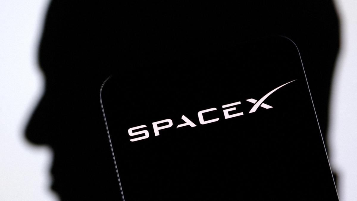 SpaceX to pursue 2026 IPO raising above  billion: Report