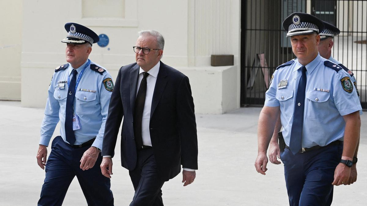 Bondi Beach shooting: Australian PM proposes tougher national gun laws after mass shooting in Sydney