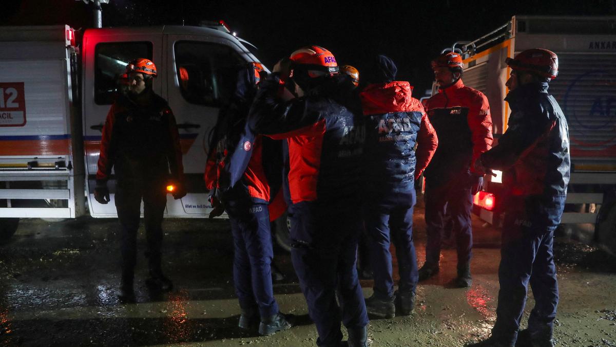 Turkey says electrical failure reported before Libyan military jet crash