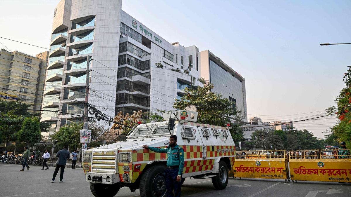 Radical cultural group leader shot at, day after announcement of Bangladesh polls schedule