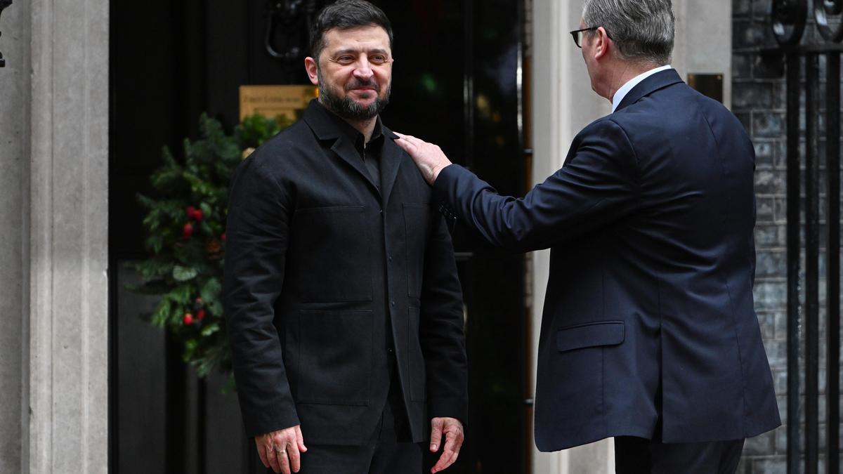 Zelenskyy arrives in Berlin for high-stakes talks with U.S. envoys, Europeans; says will seek support to freeze front line