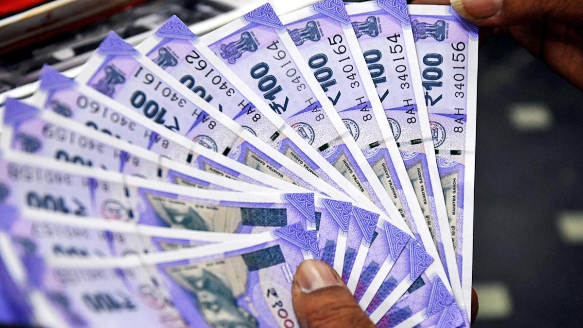 Rupee retreats after central bank cuts rates