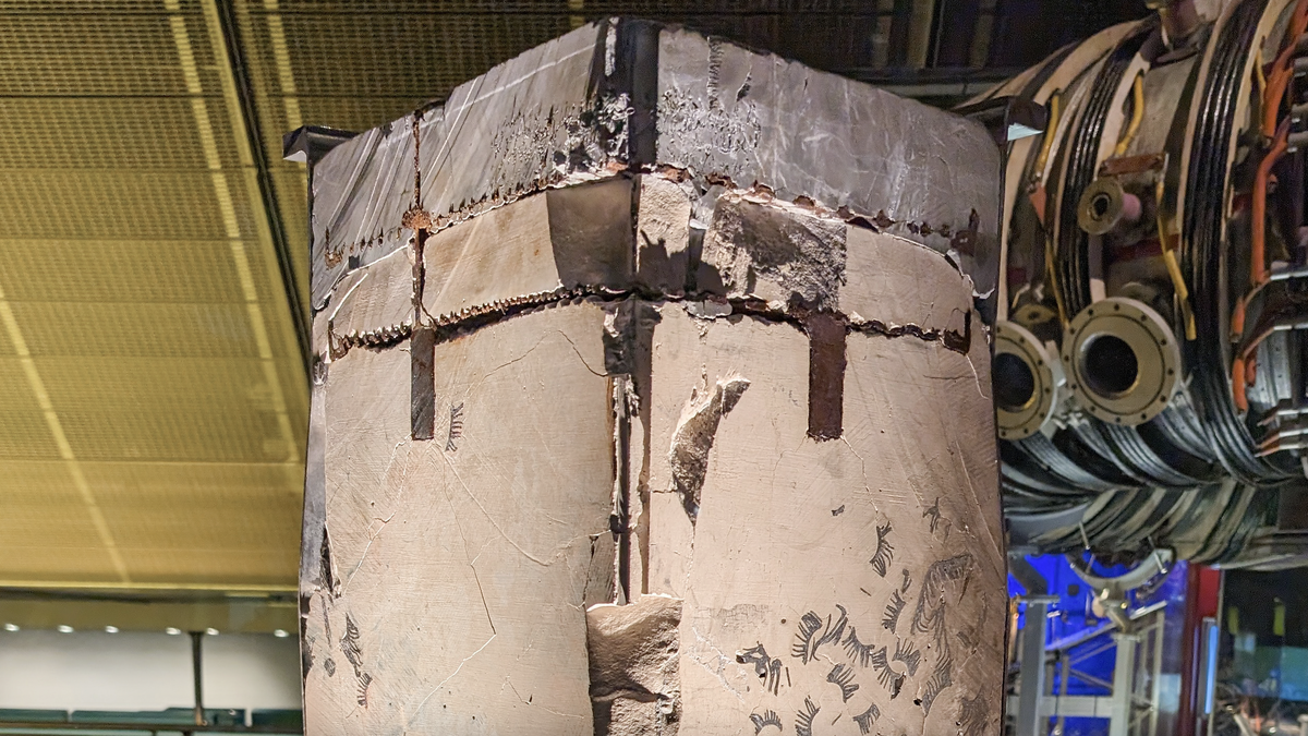 Low-pH cements could let microbes seal cracks in deep nuclear vaults