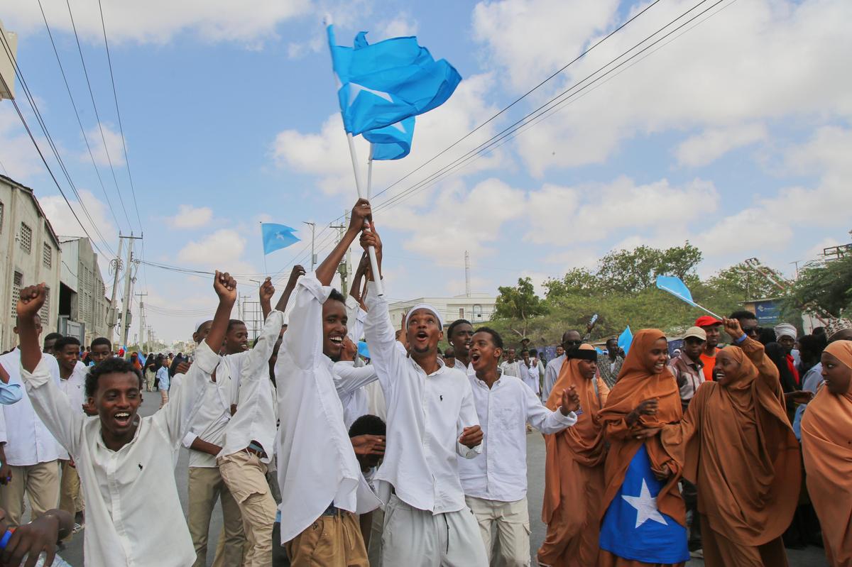 Hundreds in Somalia march against Israel recognition of Somaliland