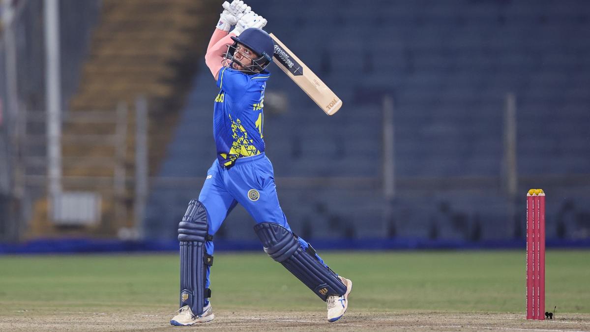 Tanmay and Aman shine as Hyderabad shocks Mumbai