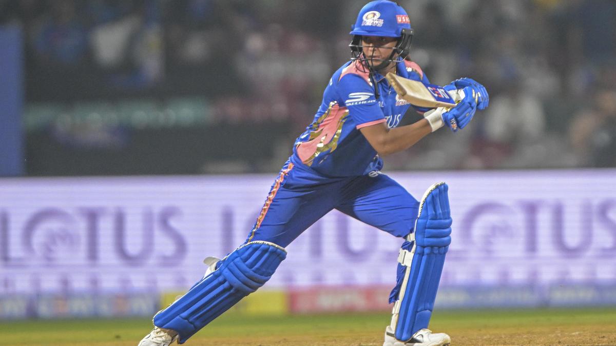 WPL-4, MI vs GG: Harmanpreet-Carey show wins it for Mumbai Indians