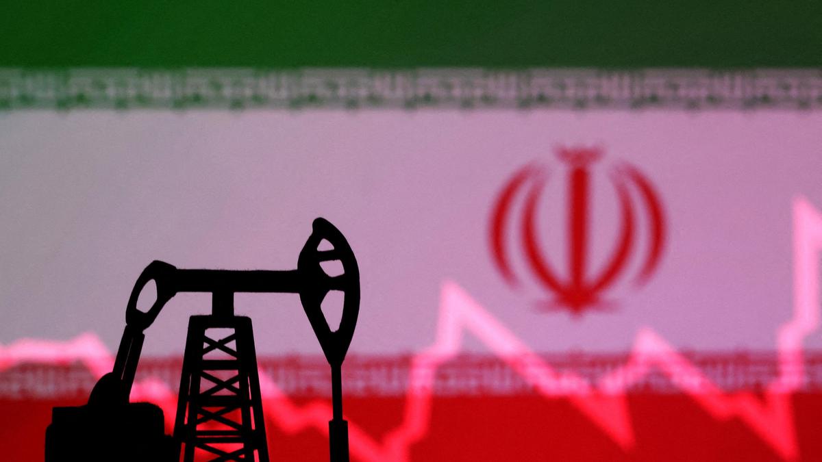 Oil prices drop 3% after Trump comments on Iran