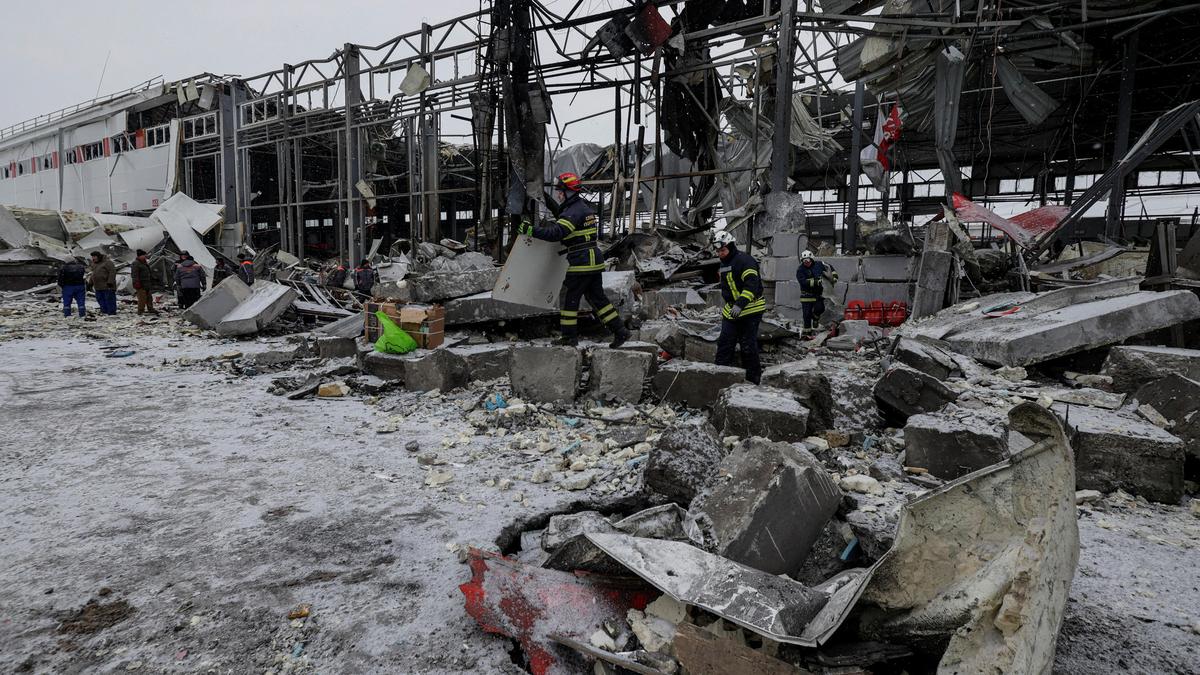 Russia launches another major strike on Ukraine’s power grid in freezing temperatures