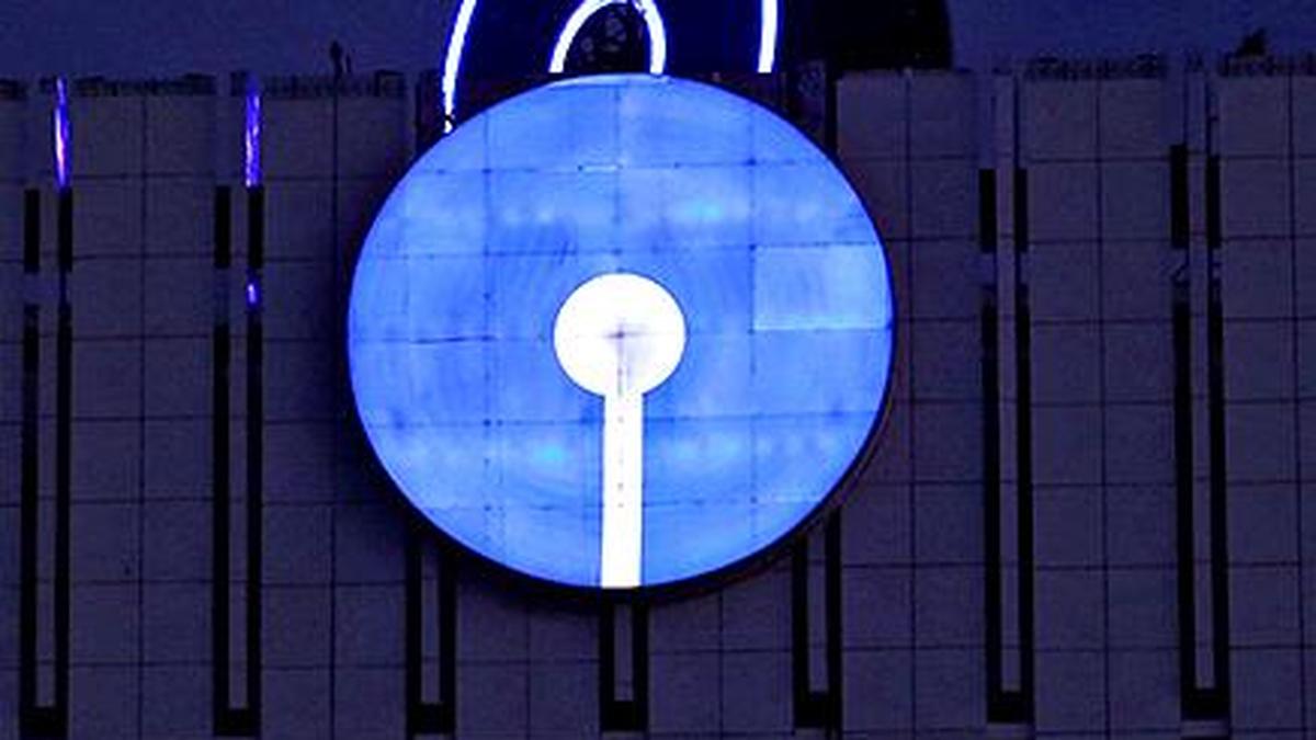 SBI to promote India-Israel trade in rupee