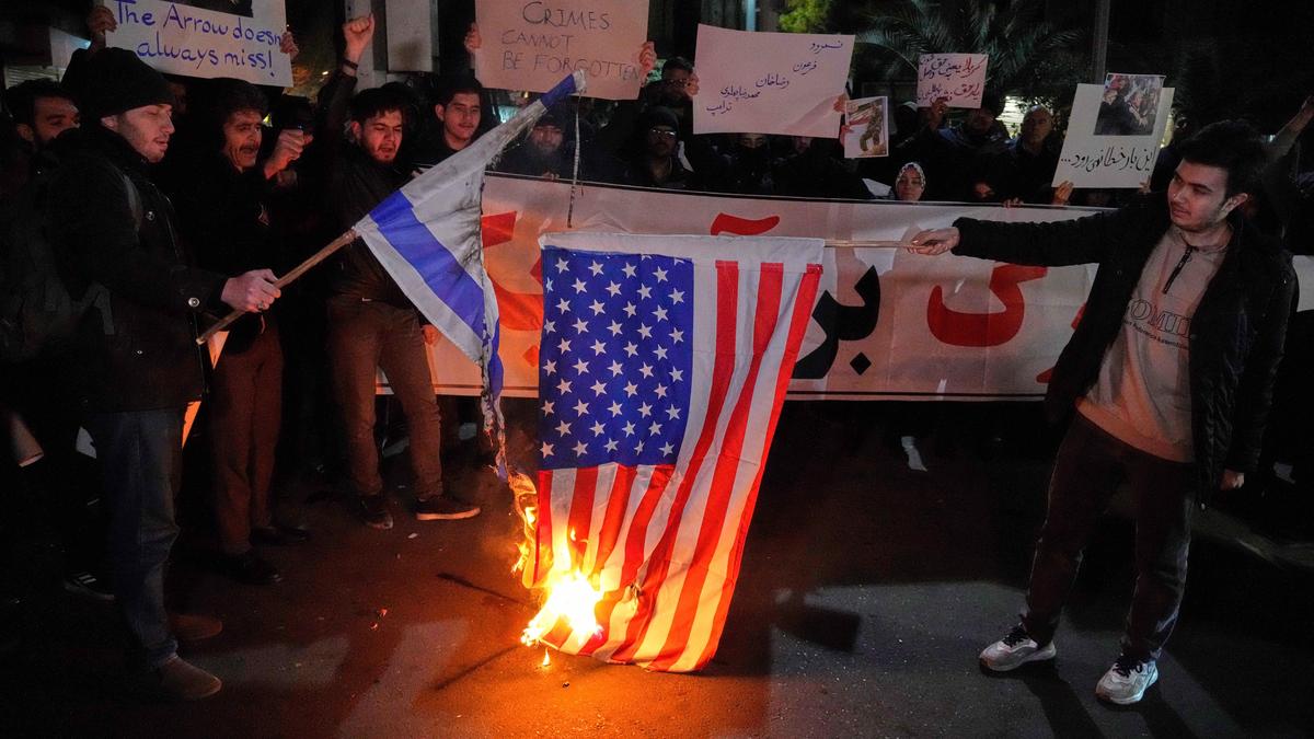 Four Arab states urged against U.S.-Iran escalation, official says