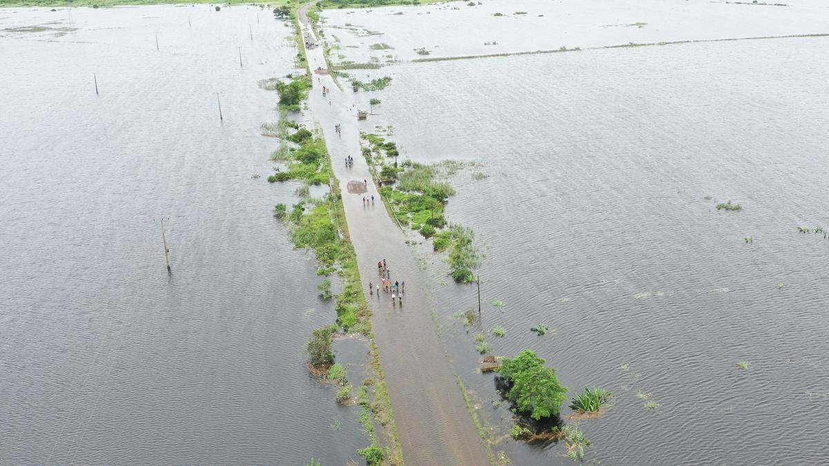 Climate change worsened rains and floods which killed dozens in southern Africa, study shows