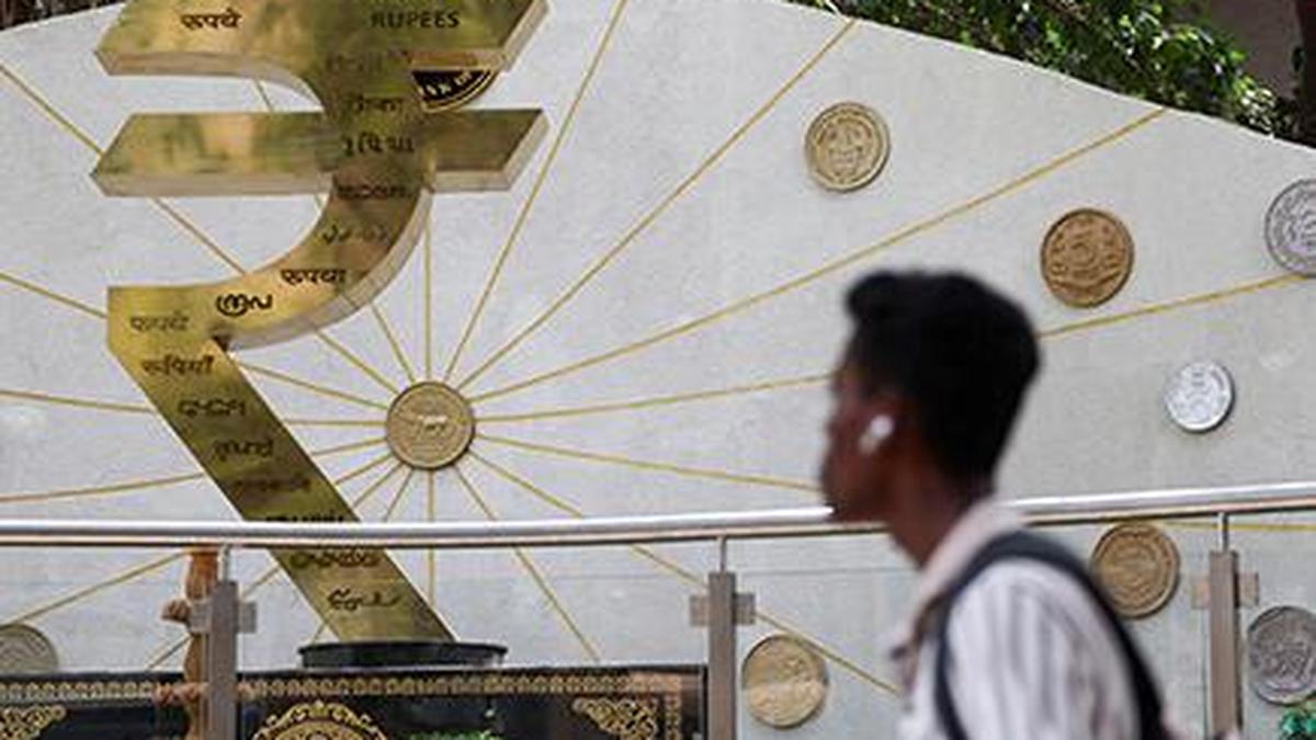 Rupee recovers marginally from all-time low, settles at 91.62 against U.S. dollar