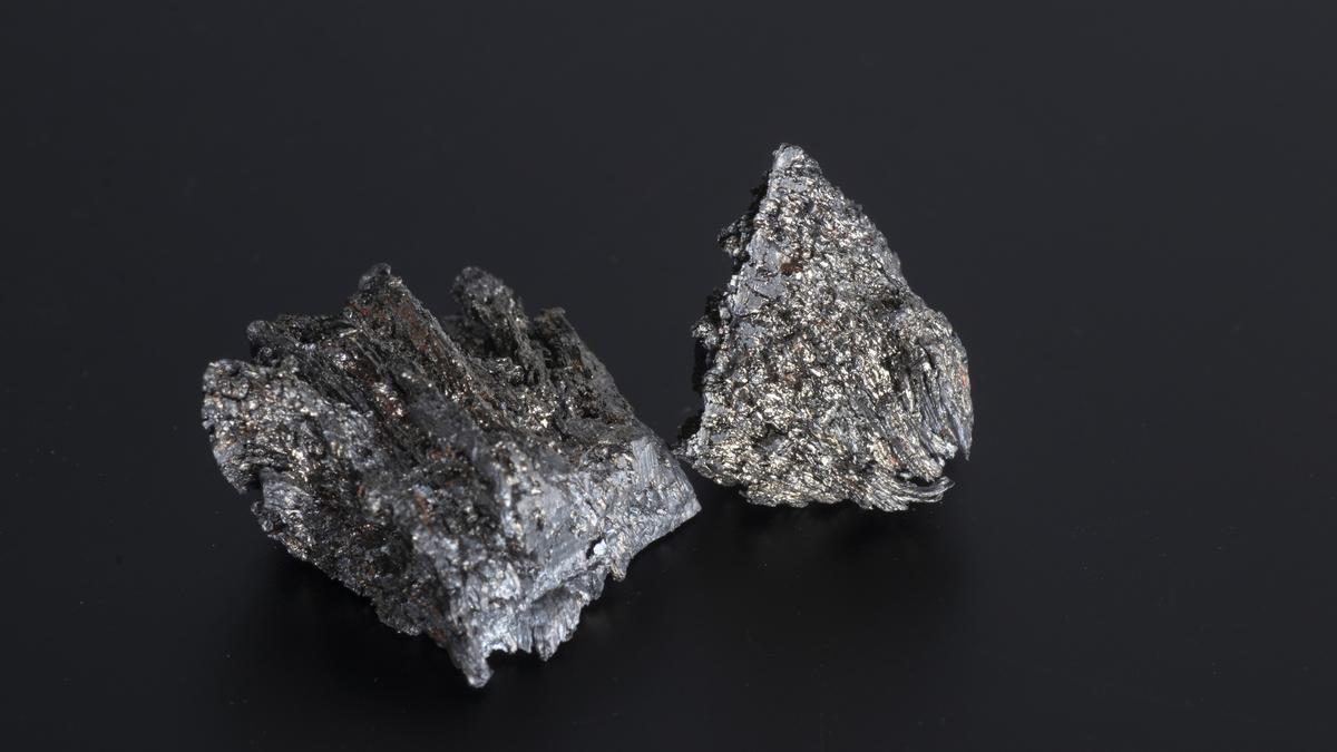 G7, other allies discuss ways to reduce dependence on Chinese rare earths