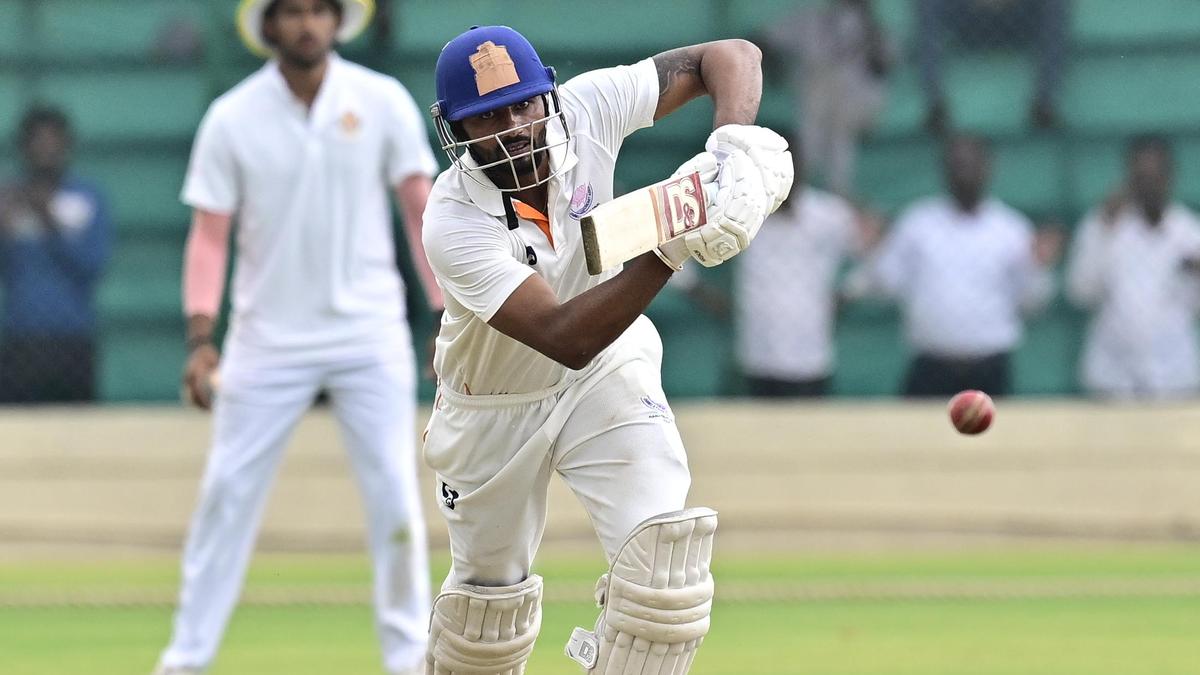 RANJI TROPHY FINAL | Super-efficient J & K makes Karnataka toil