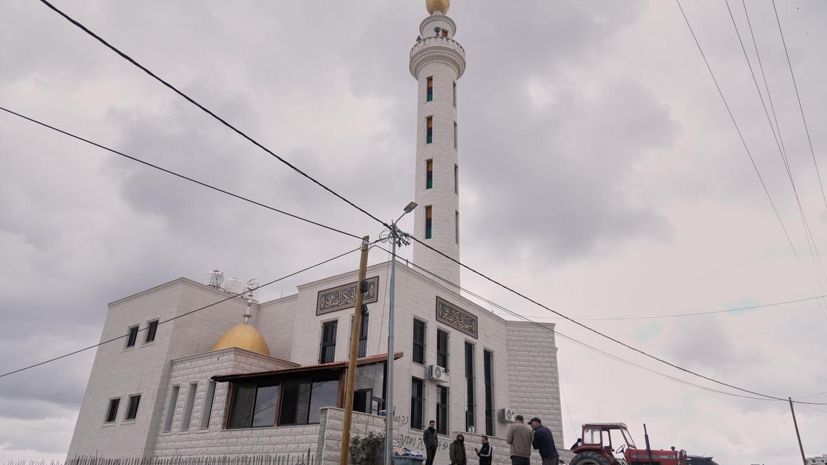 Israeli settlers attack West Bank mosque, local officials and army say