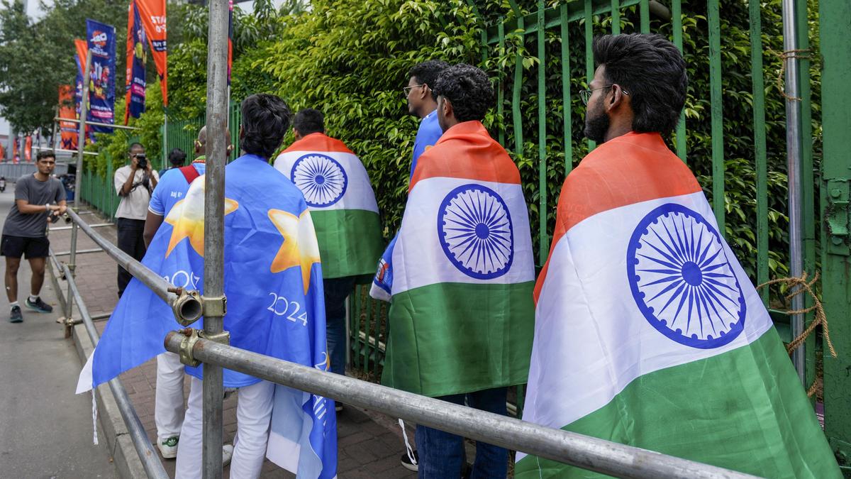 India vs Pakistan: Sun shines on Lanka tourism, economy