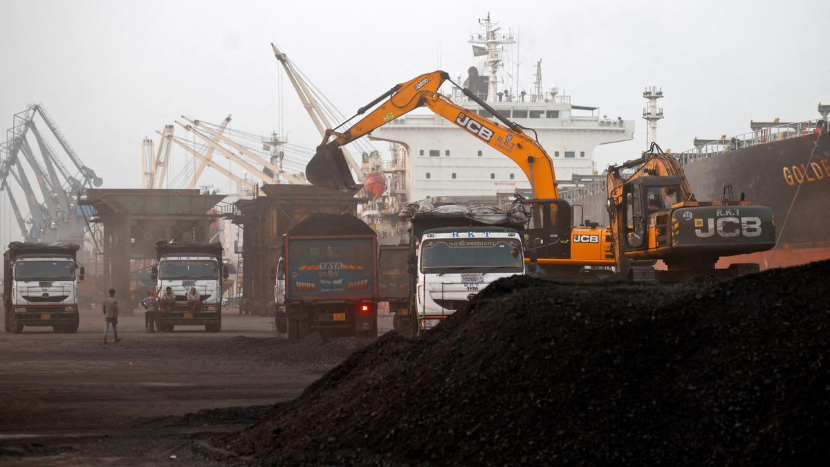 India achieves one billion tonne coal production for 2nd consecutive year