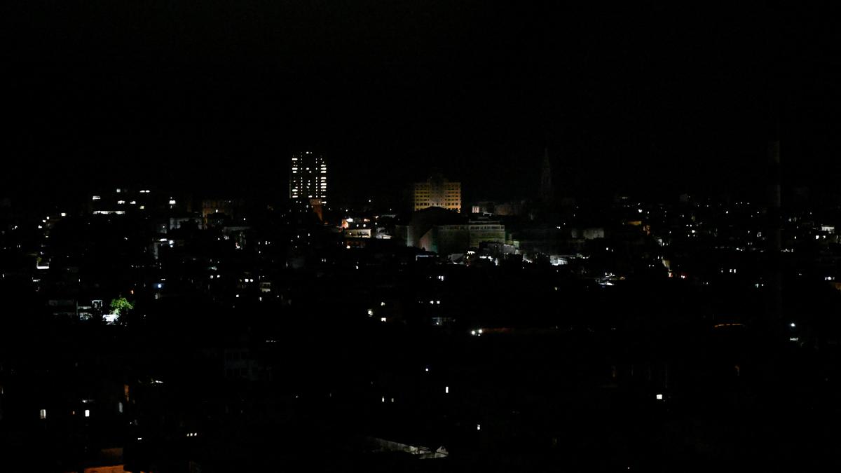 Cuba’s latest blackout underscores deepening economic crisis | In pictures