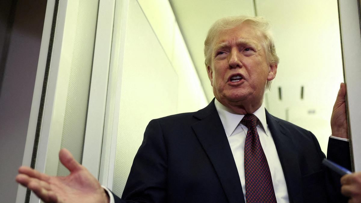 U.S. appeals court sides with Trump administration on detaining immigrants without bond