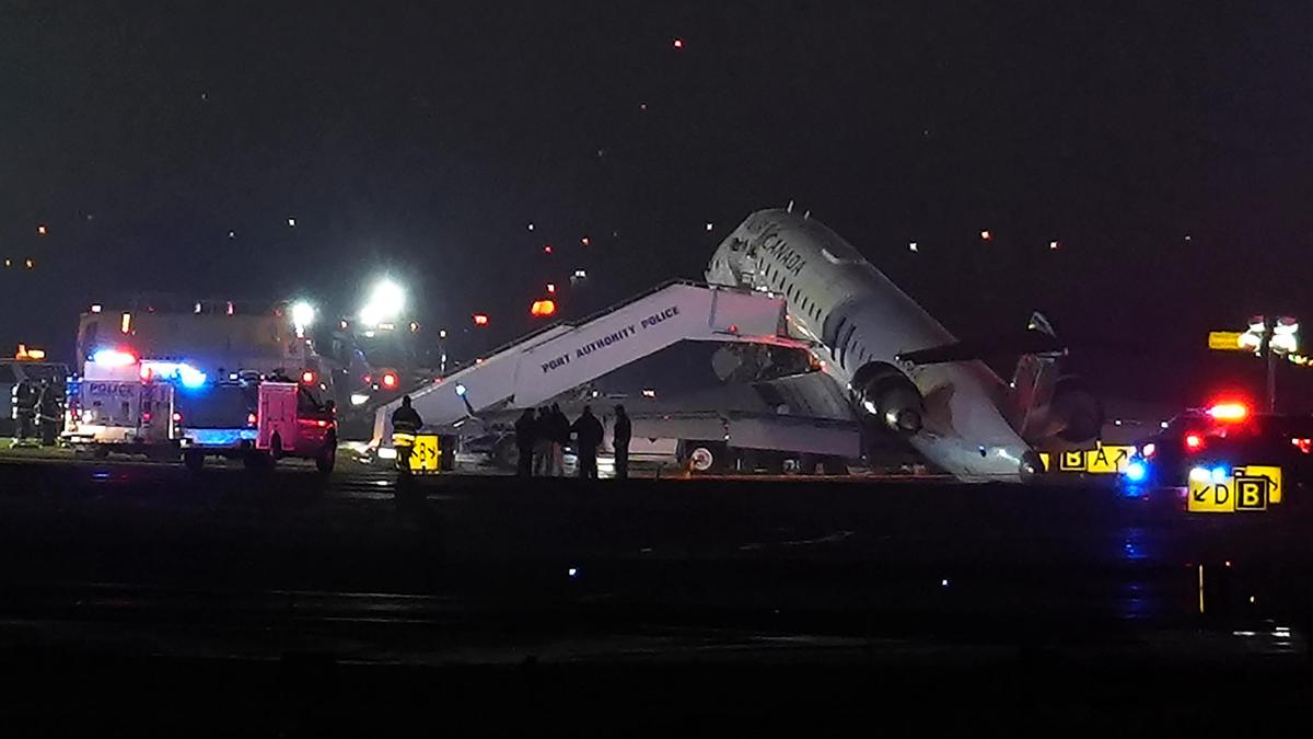 Air Canada flight collides with a Port Authority vehicle at New York’s LaGuardia Airport