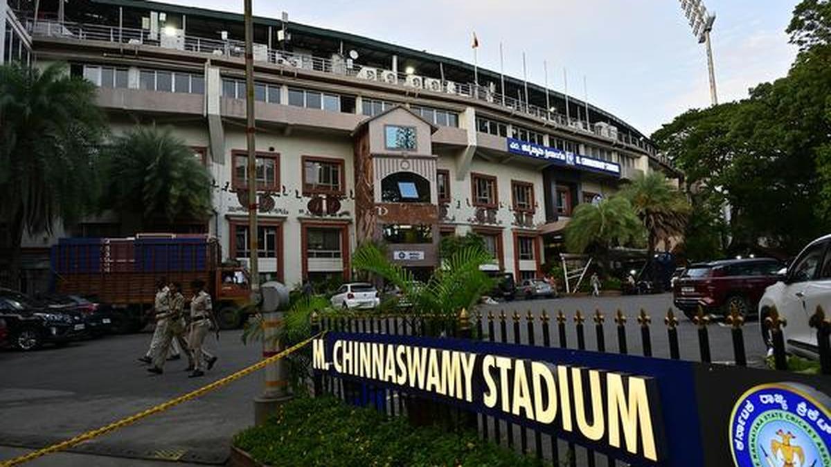 Chinnaswamy to host IPL 2026 opener between RCB and SRH on March 28