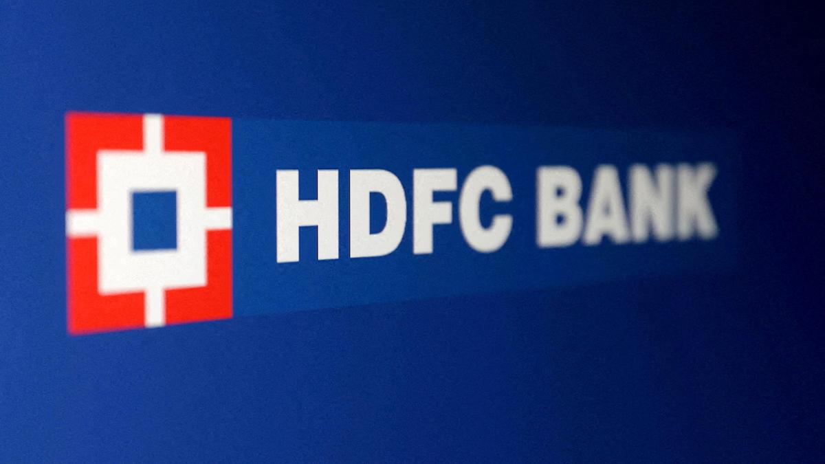 HDFC Bank Q4 net profit rises 8% to ₹20,351 crore