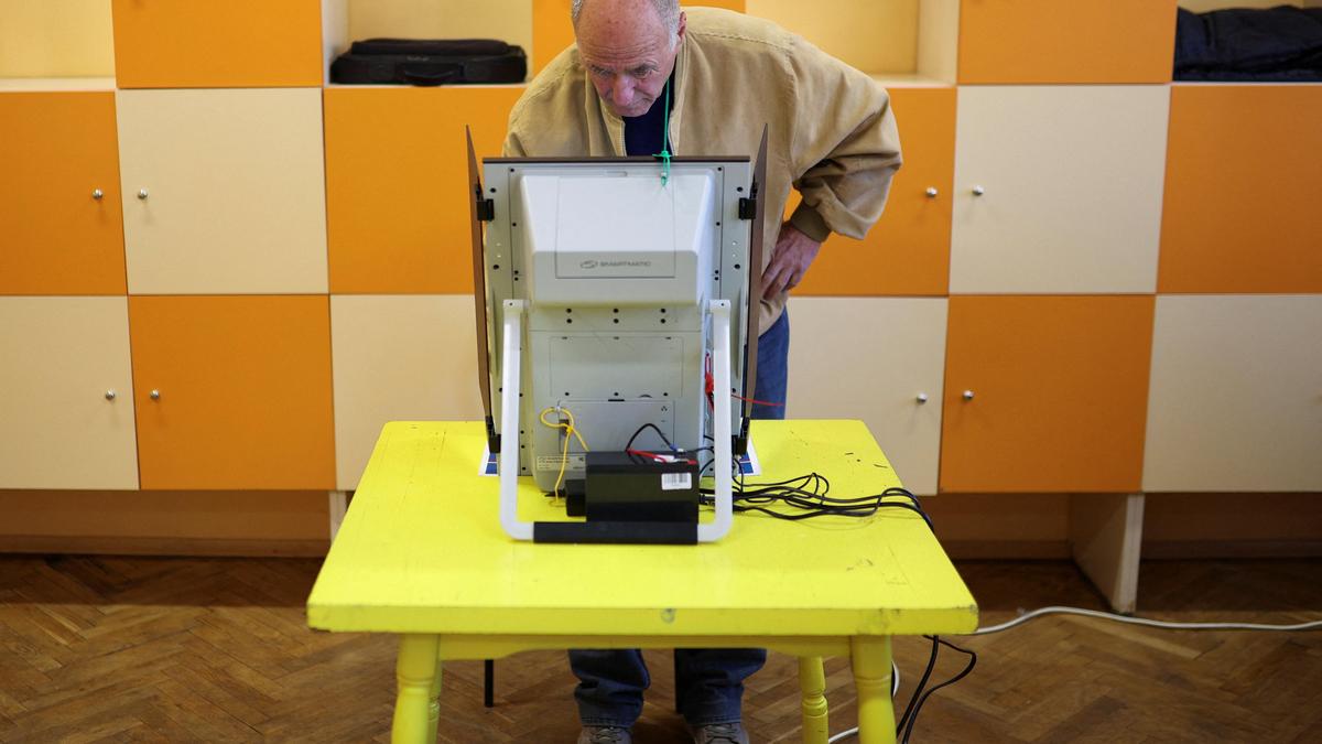 Bulgarians head to the polls to elect a parliament for the eighth time in 5 years