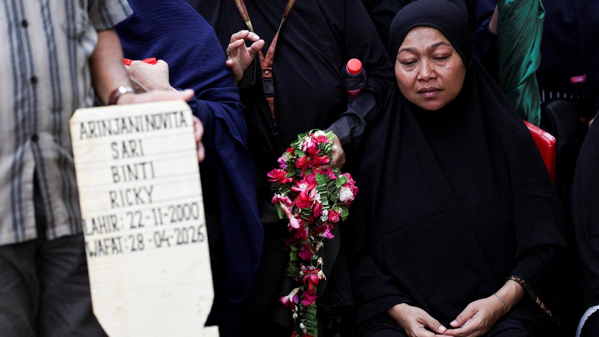 Death toll from Indonesia train crash rises to 16, all women