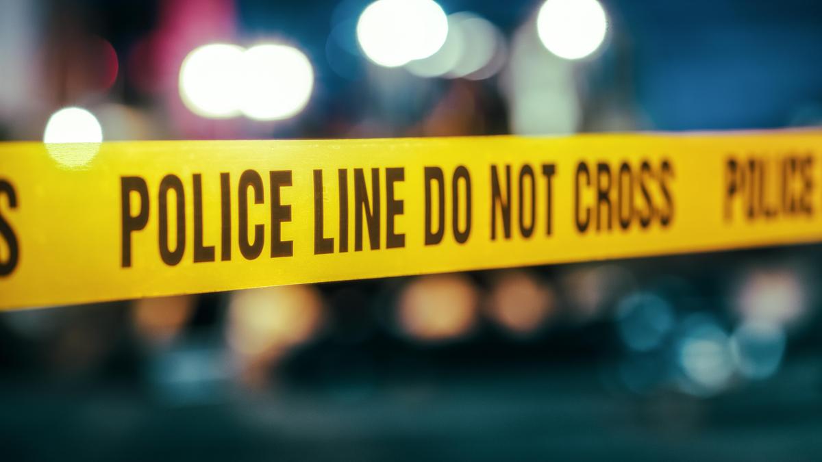 Bangladesh mob beats spiritual leader to death