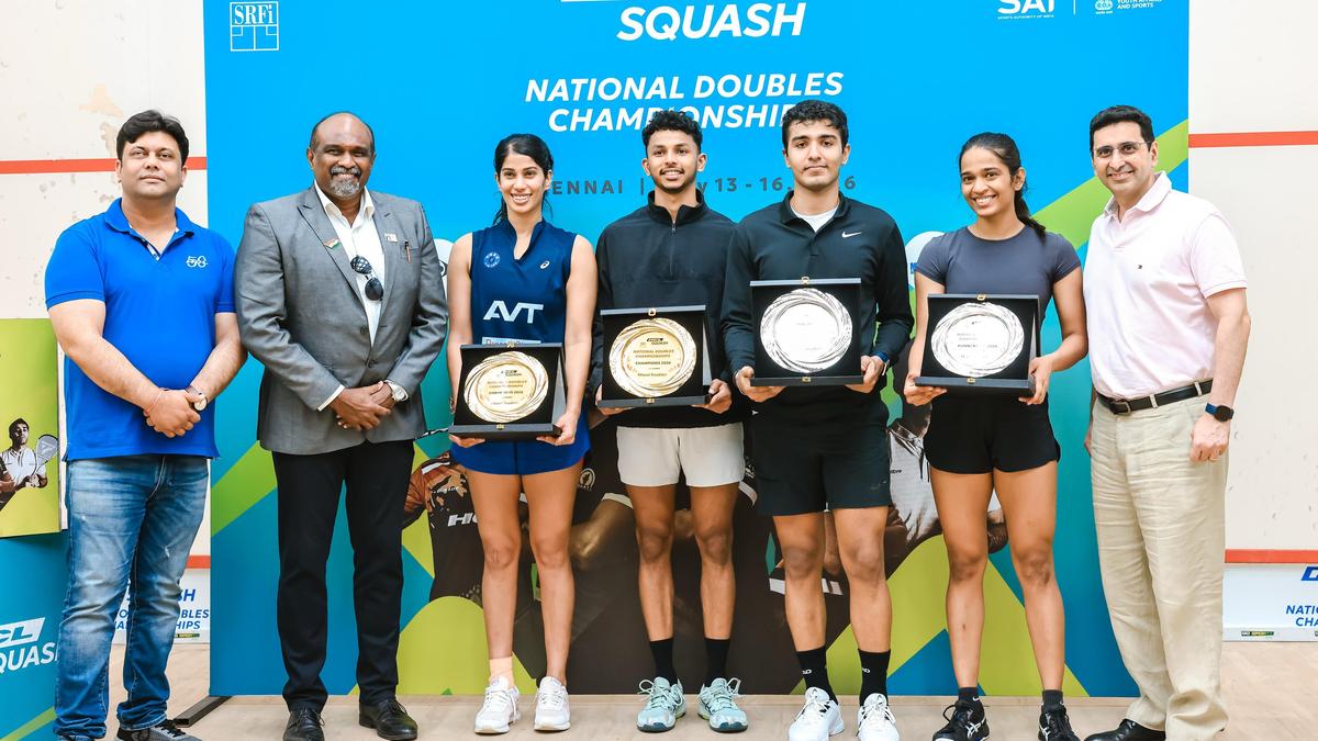 SQUASH | Joshna Chinappa, Velavan Senthilkumar do the double