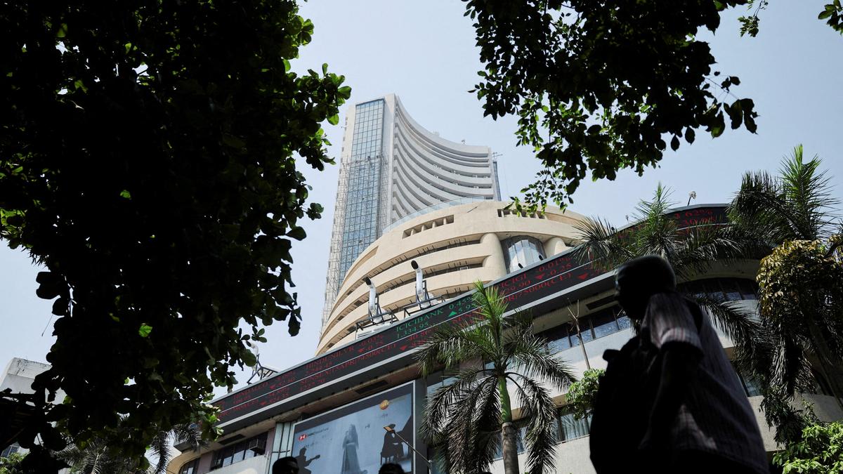 Stock markets fall in early trade amid weak global peers, elevated oil prices