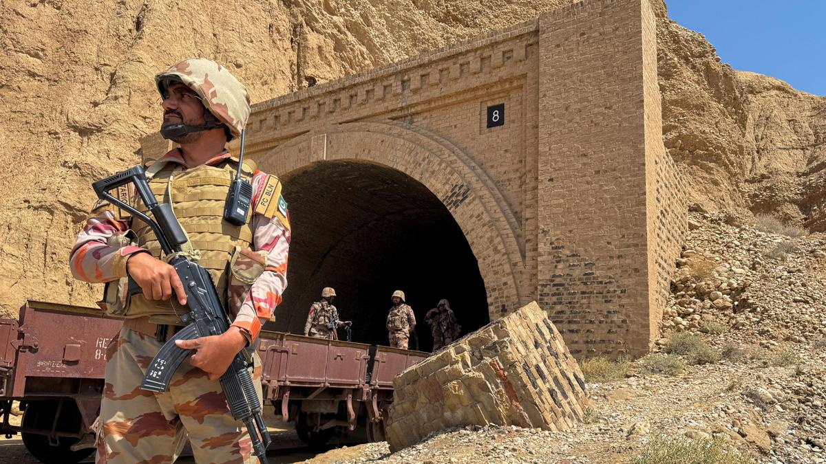 Five Pakistani soldiers killed during operation against terrorists in Balochistan