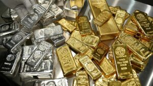 Gold, silver futures rally 7% after govt raises import duty on bullion