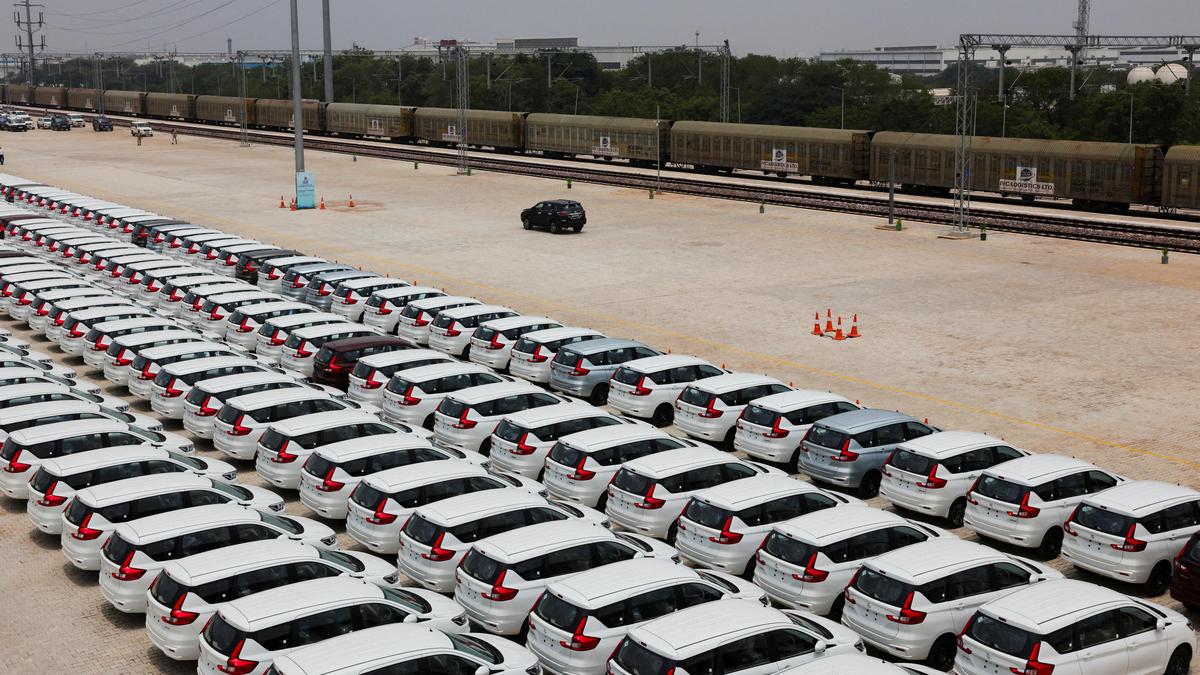 Maruti Suzuki crosses 3 million vehicle dispatches through railways, eyes 35% share by rail