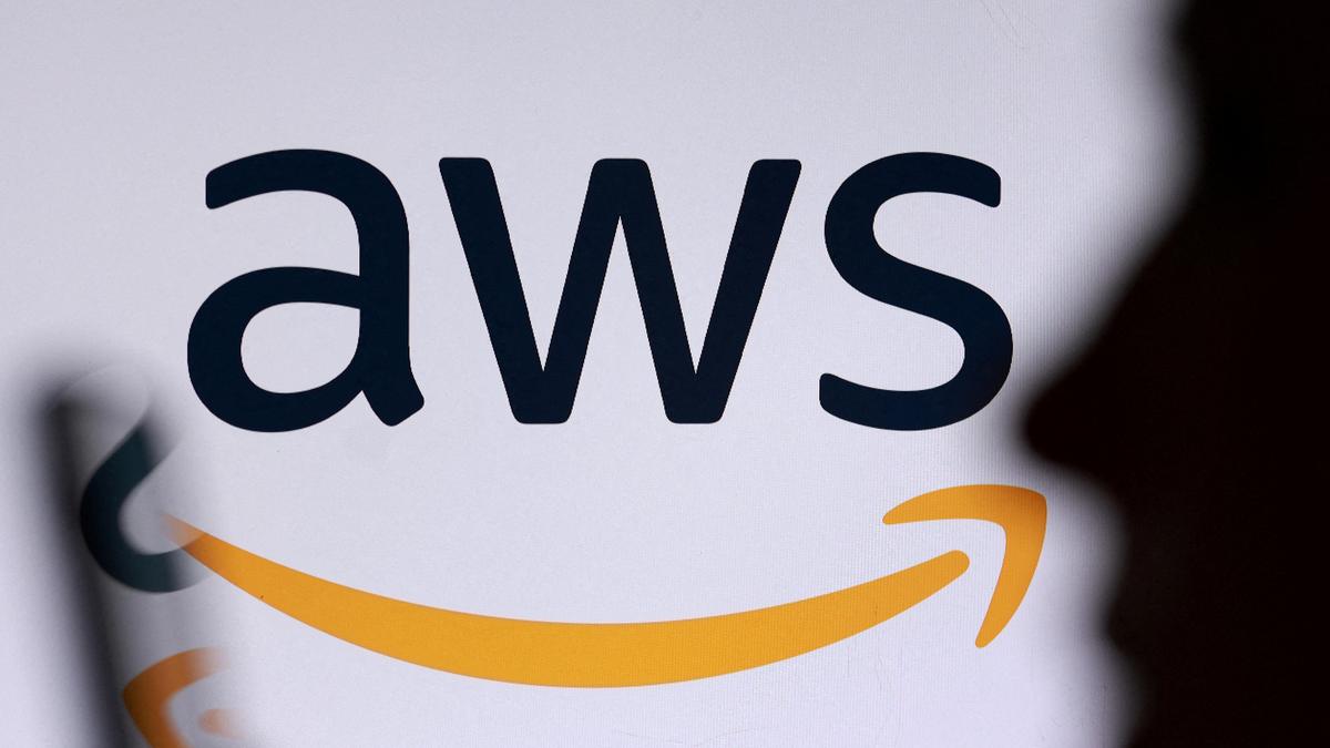 AWS working to restore cooling at North Virginia data centre; Coinbase impacted