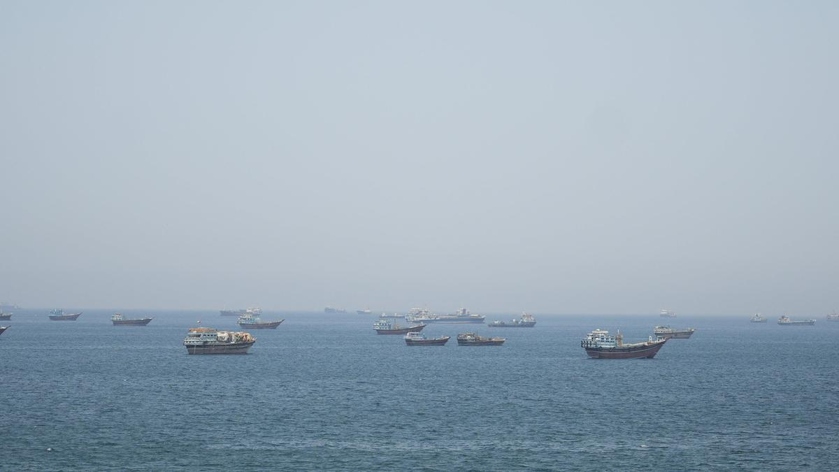 U.S. fire on Iran tankers sparks reprisals as deal hangs in balance