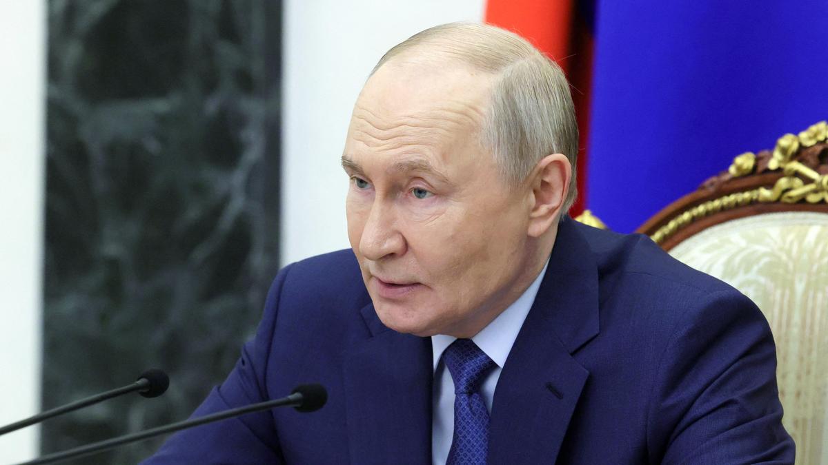 After Trump trip, Putin to visit China on May 19