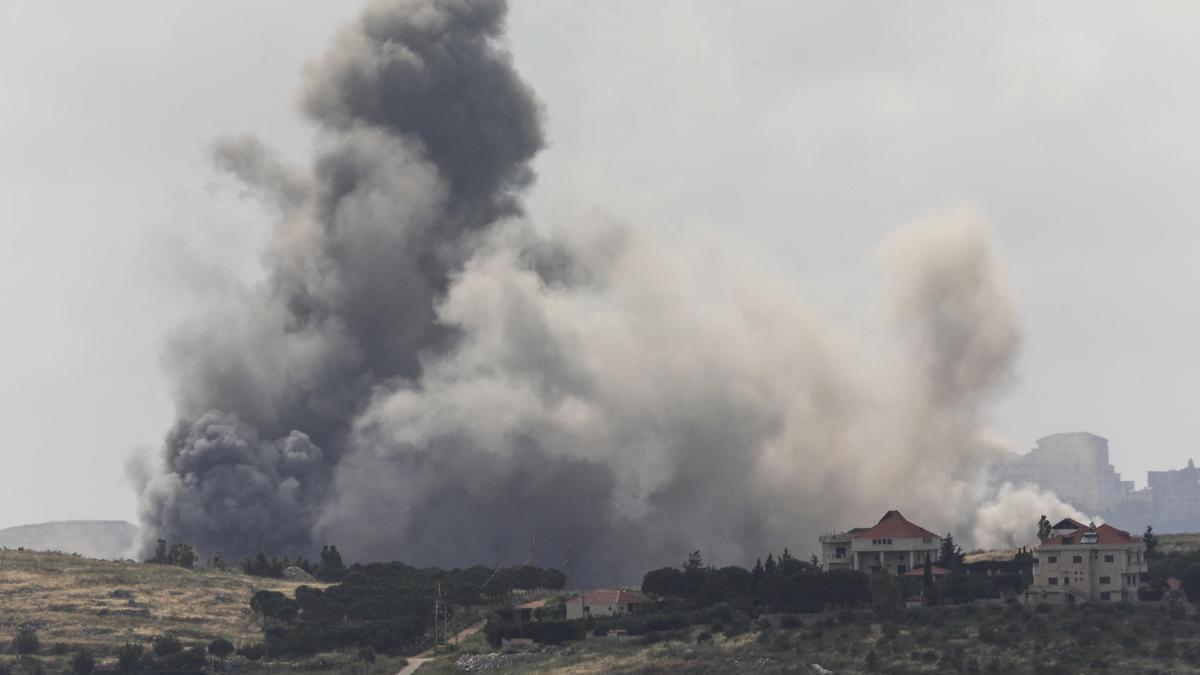 Israeli strikes wound dozens in Lebanon as talks in U.S. enter second day