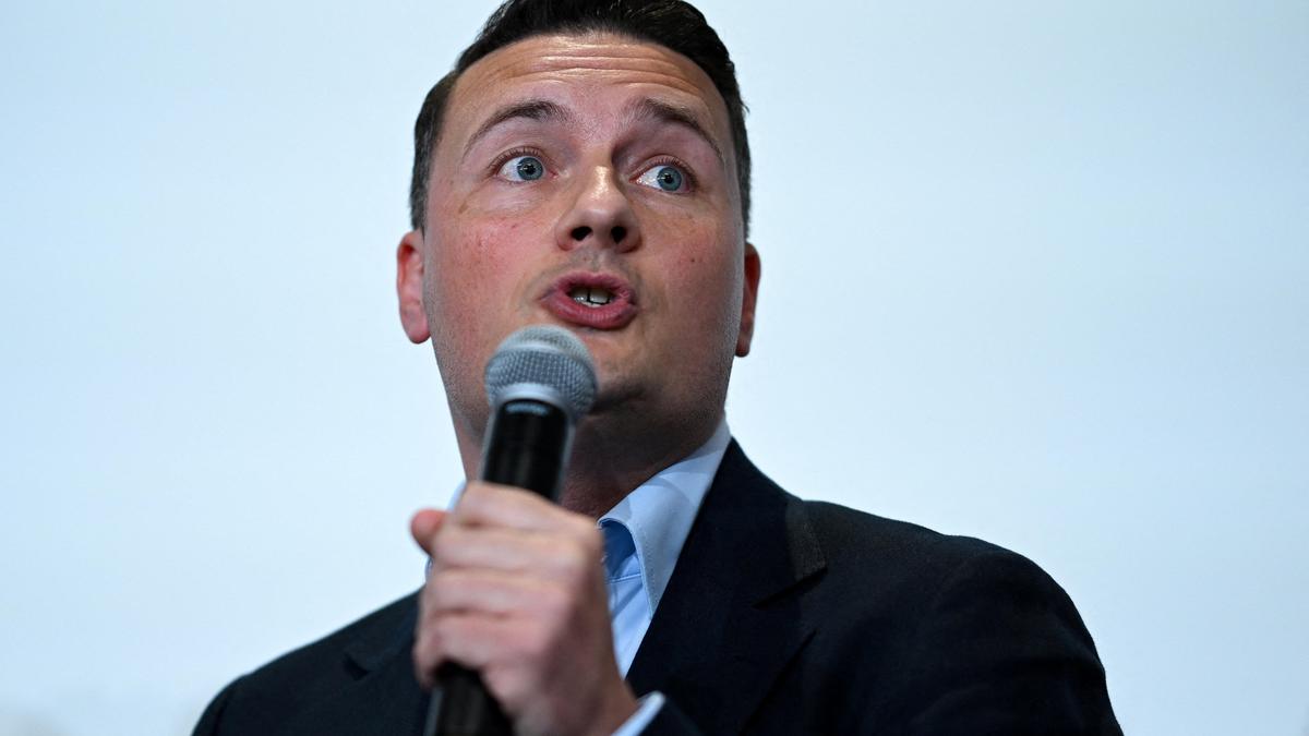 U.K.’s ex-Health Minister Streeting says will run to replace PM Starmer